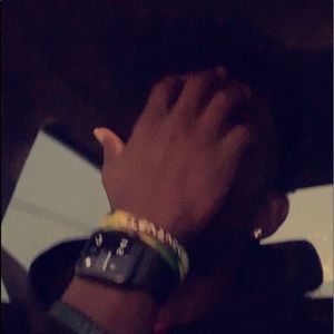 Meet your Posher, Christian